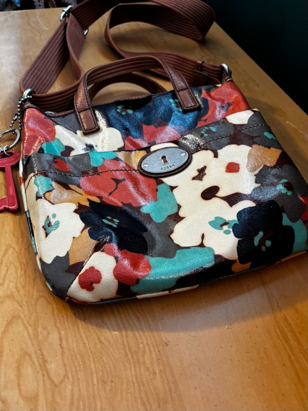Fossil Keyper floral coated canvas crossbody bag - Picture 2 of 12